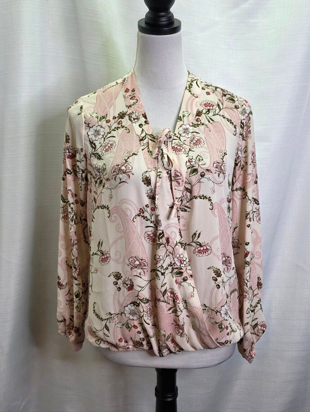 Soho New York & Company Pink Floral and Paisley Surplice Blouse Size XS